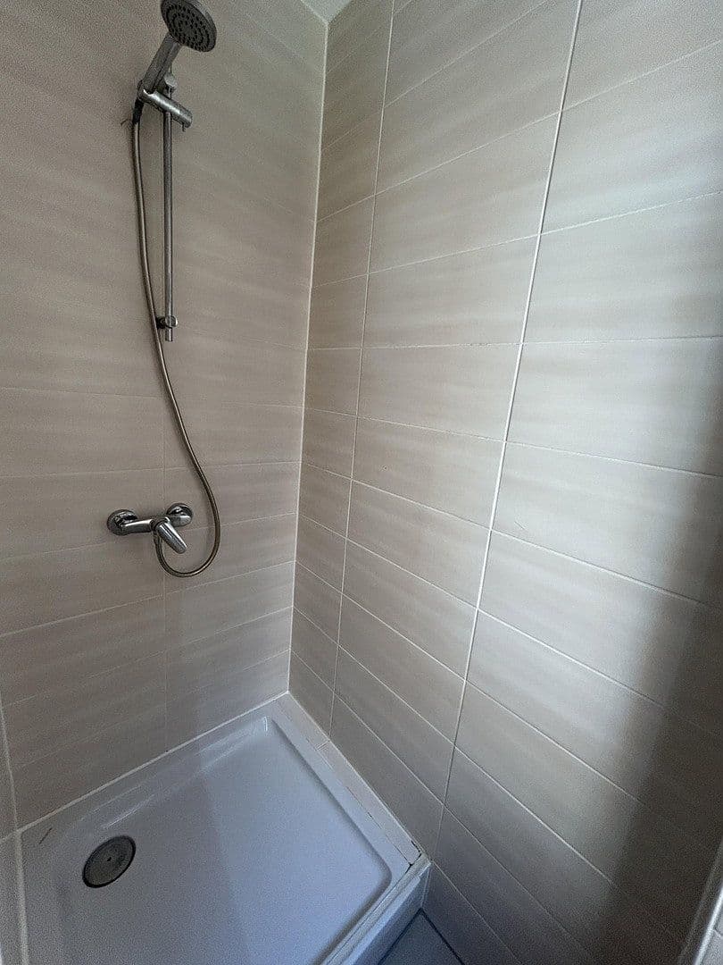Pronájem bytu 3+1 96 m², Reilstraße 2, Halle, Sasko-Anhaltsko Pronájem bytu 3+1 96 m², Reilstraße 2, Halle, Sasko-Anhaltsko