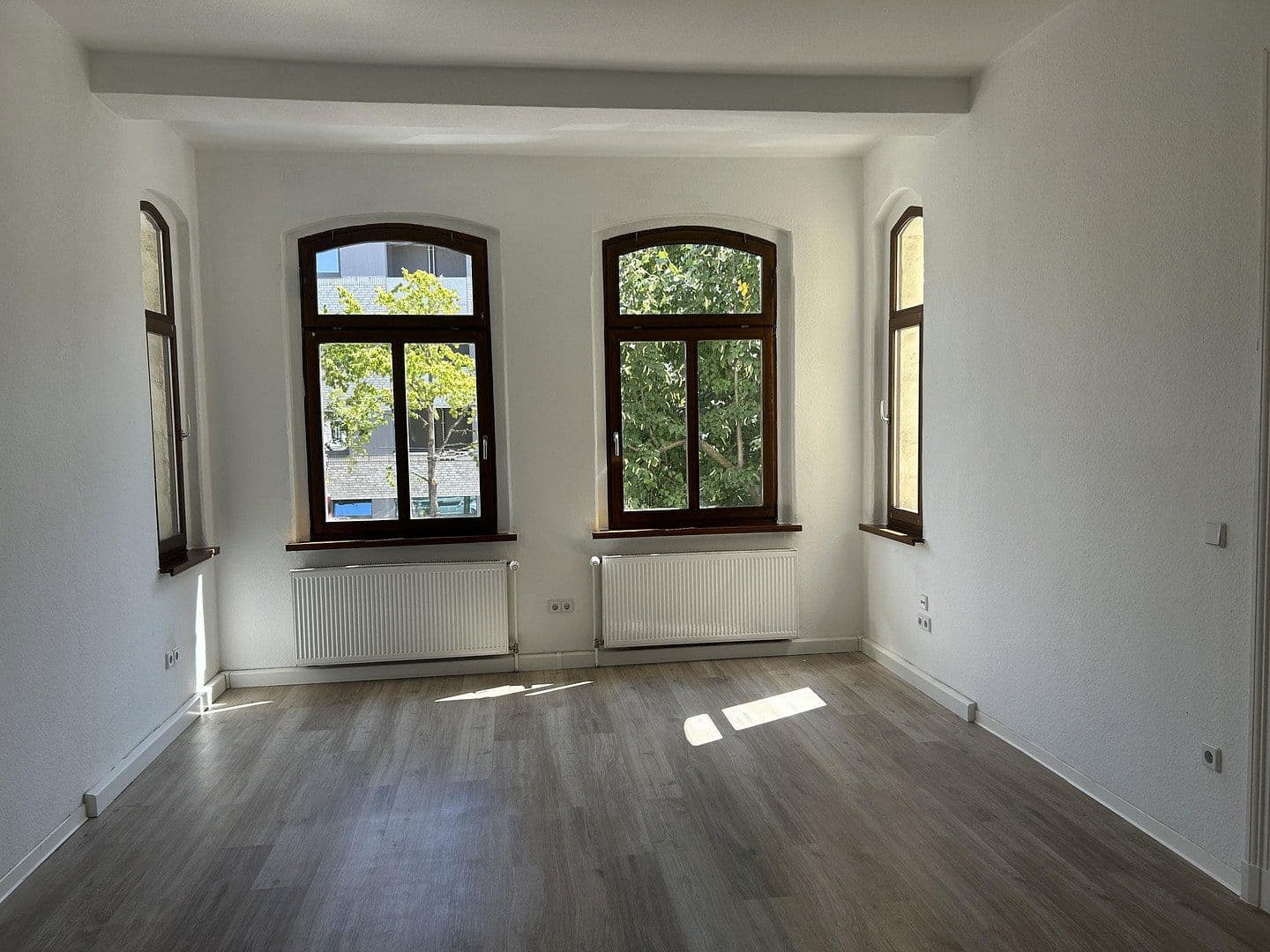 Pronájem bytu 3+1 96 m², Reilstraße 2, Halle, Sasko-Anhaltsko Pronájem bytu 3+1 96 m², Reilstraße 2, Halle, Sasko-Anhaltsko