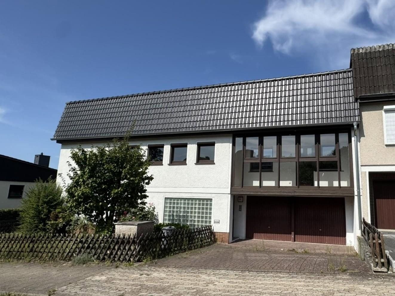Prodej domu 279 m², pozemek 544 m², Am Schöt 19, Hameln, Dolní Sasko Prodej domu 279 m², pozemek 544 m², Am Schöt 19, Hameln, Dolní Sasko