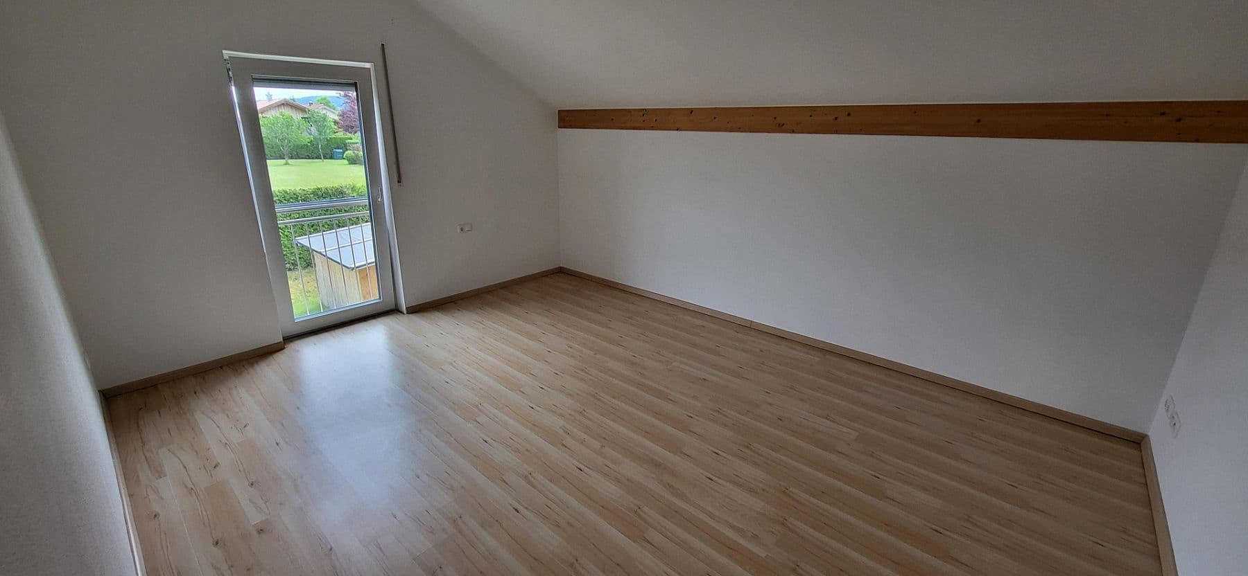 Prodej domu 147 m², pozemek 575 m², Reitweg 7, Lindberg, Bavorsko Prodej domu 147 m², pozemek 575 m², Reitweg 7, Lindberg, Bavorsko