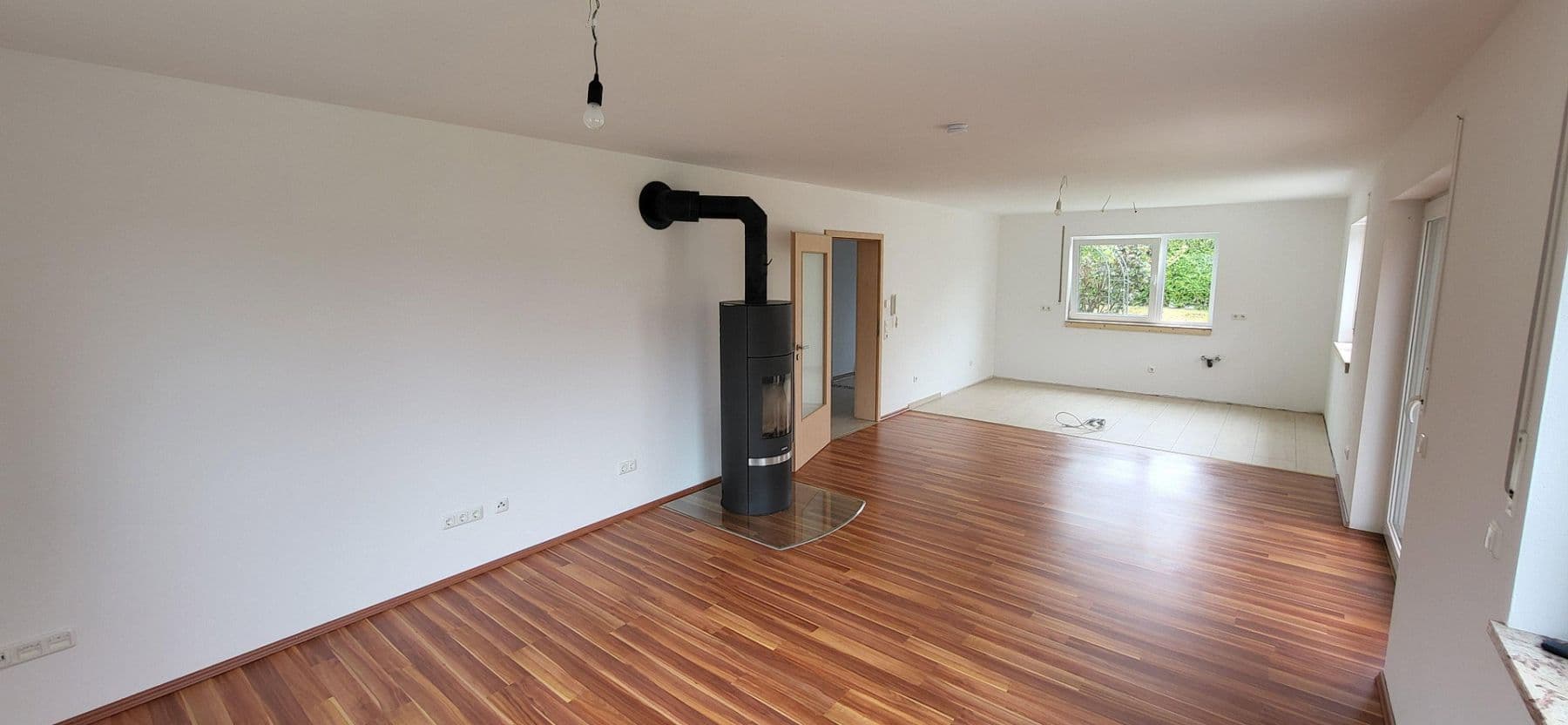 Prodej domu 147 m², pozemek 575 m², Reitweg 7, Lindberg, Bavorsko Prodej domu 147 m², pozemek 575 m², Reitweg 7, Lindberg, Bavorsko