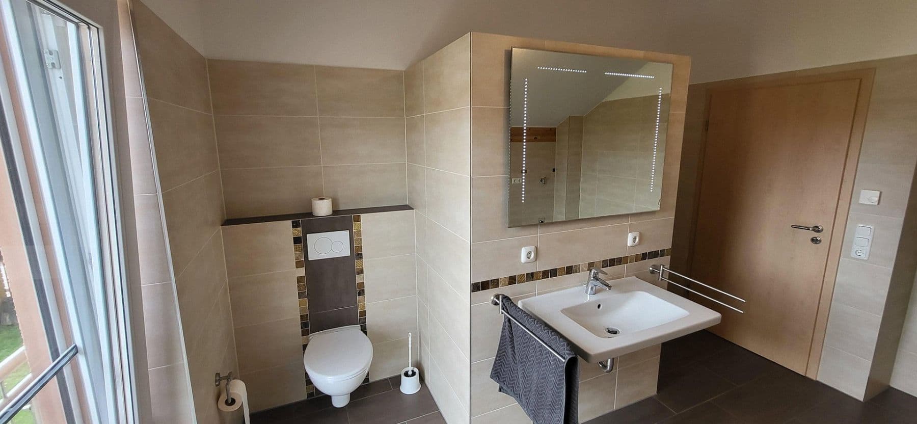 Prodej domu 147 m², pozemek 575 m², Reitweg 7, Lindberg, Bavorsko Prodej domu 147 m², pozemek 575 m², Reitweg 7, Lindberg, Bavorsko