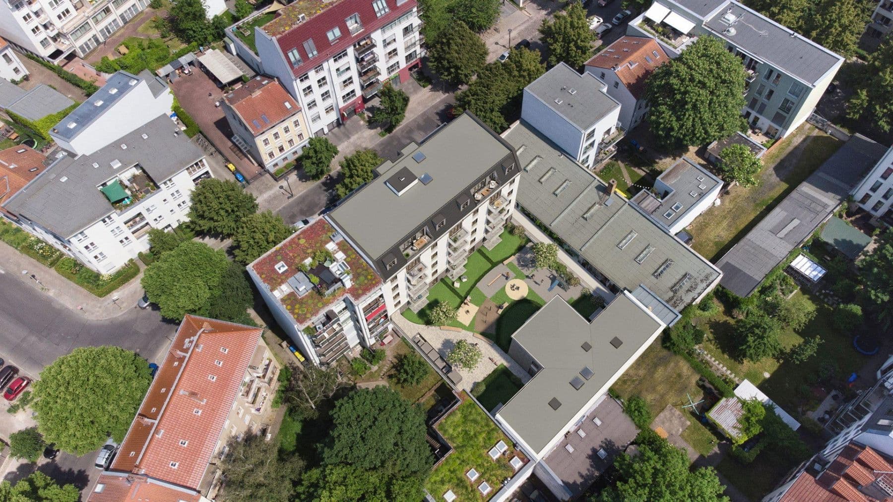 Pronájem bytu 2+1 45 m², Bizetstr. 18, Berlin, Berlín Pronájem bytu 2+1 45 m², Bizetstr. 18, Berlin, Berlín