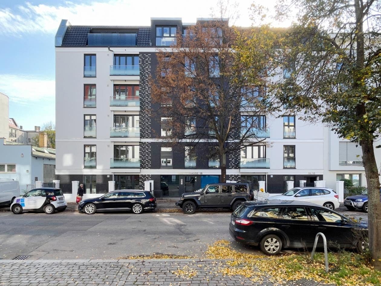 Pronájem bytu 2+1 45 m², Bizetstr. 18, Berlin, Berlín Pronájem bytu 2+1 45 m², Bizetstr. 18, Berlin, Berlín