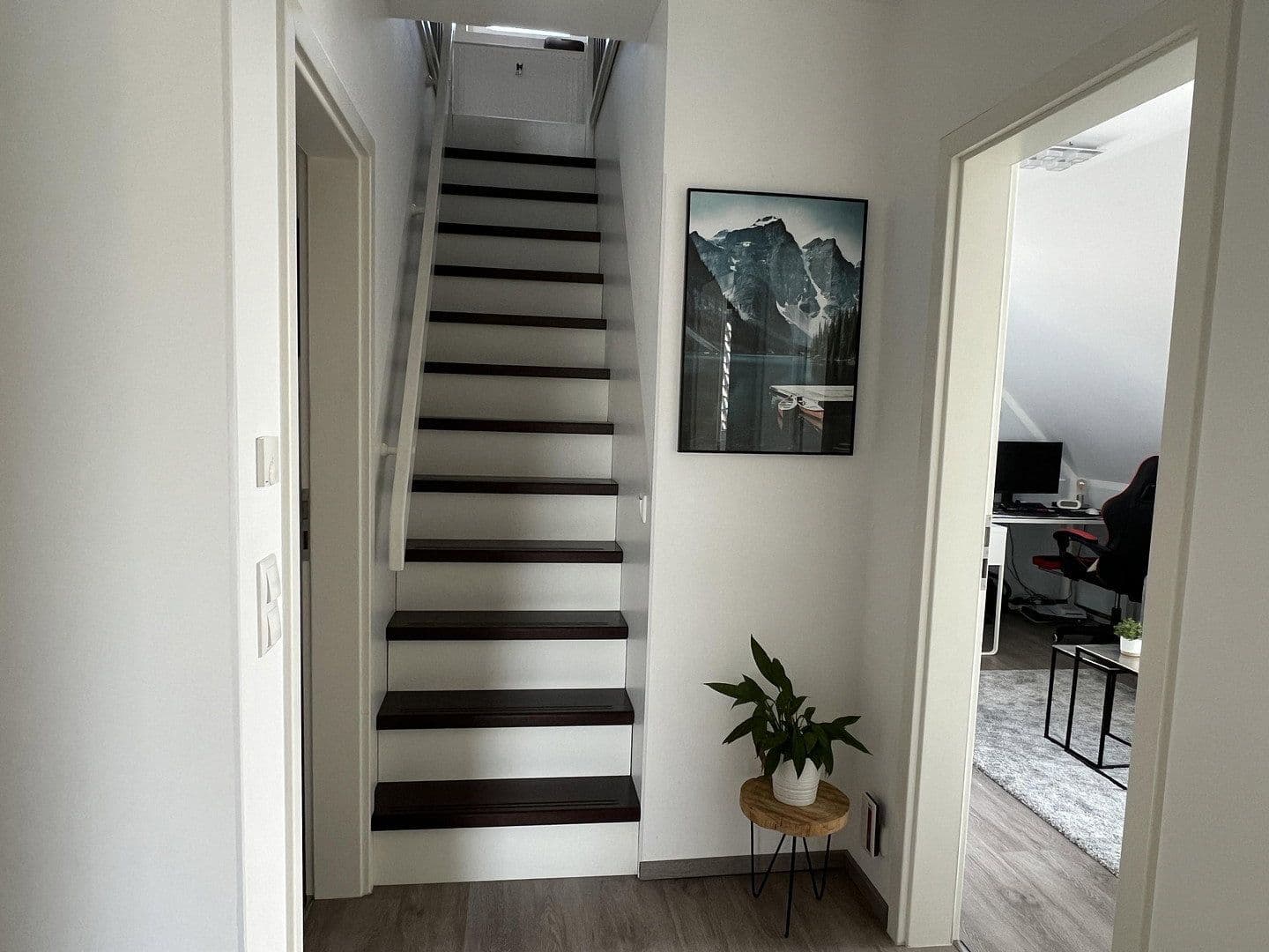 Prodej domu 136 m², pozemek 604 m², Hamburg, Hamburg Prodej domu 136 m², pozemek 604 m², Hamburg, Hamburg