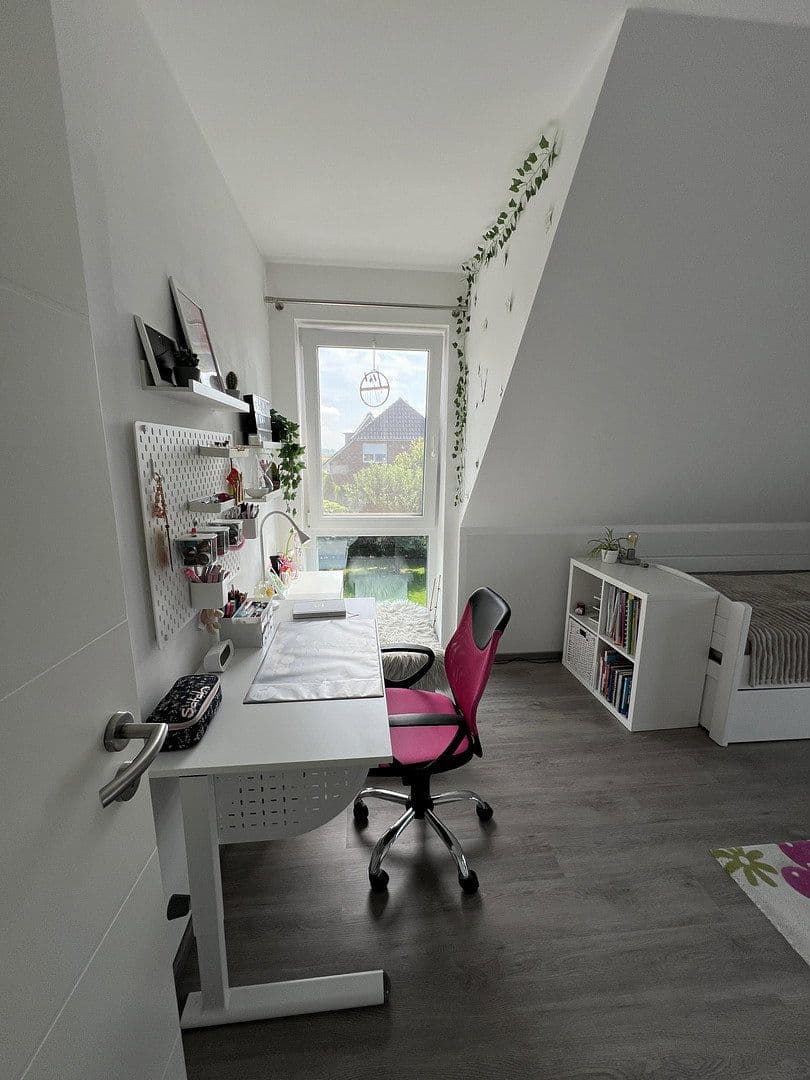 Prodej domu 136 m², pozemek 604 m², Hamburg, Hamburg Prodej domu 136 m², pozemek 604 m², Hamburg, Hamburg