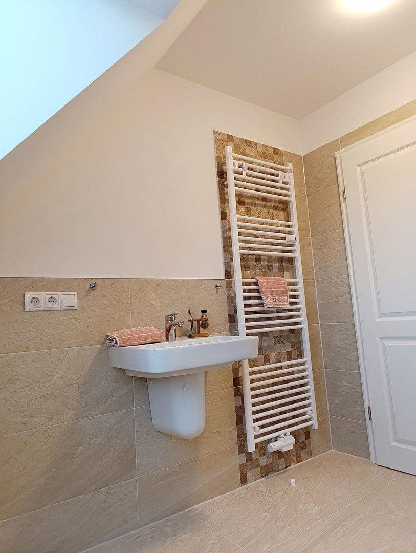Pronájem bytu 2+1 36 m², Kiel, Šlesvicko-Holštýnsko Pronájem bytu 2+1 36 m², Kiel, Šlesvicko-Holštýnsko