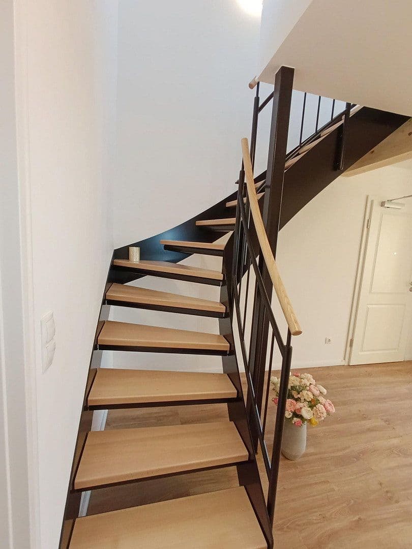 Pronájem bytu 2+1 36 m², Kiel, Šlesvicko-Holštýnsko Pronájem bytu 2+1 36 m², Kiel, Šlesvicko-Holštýnsko