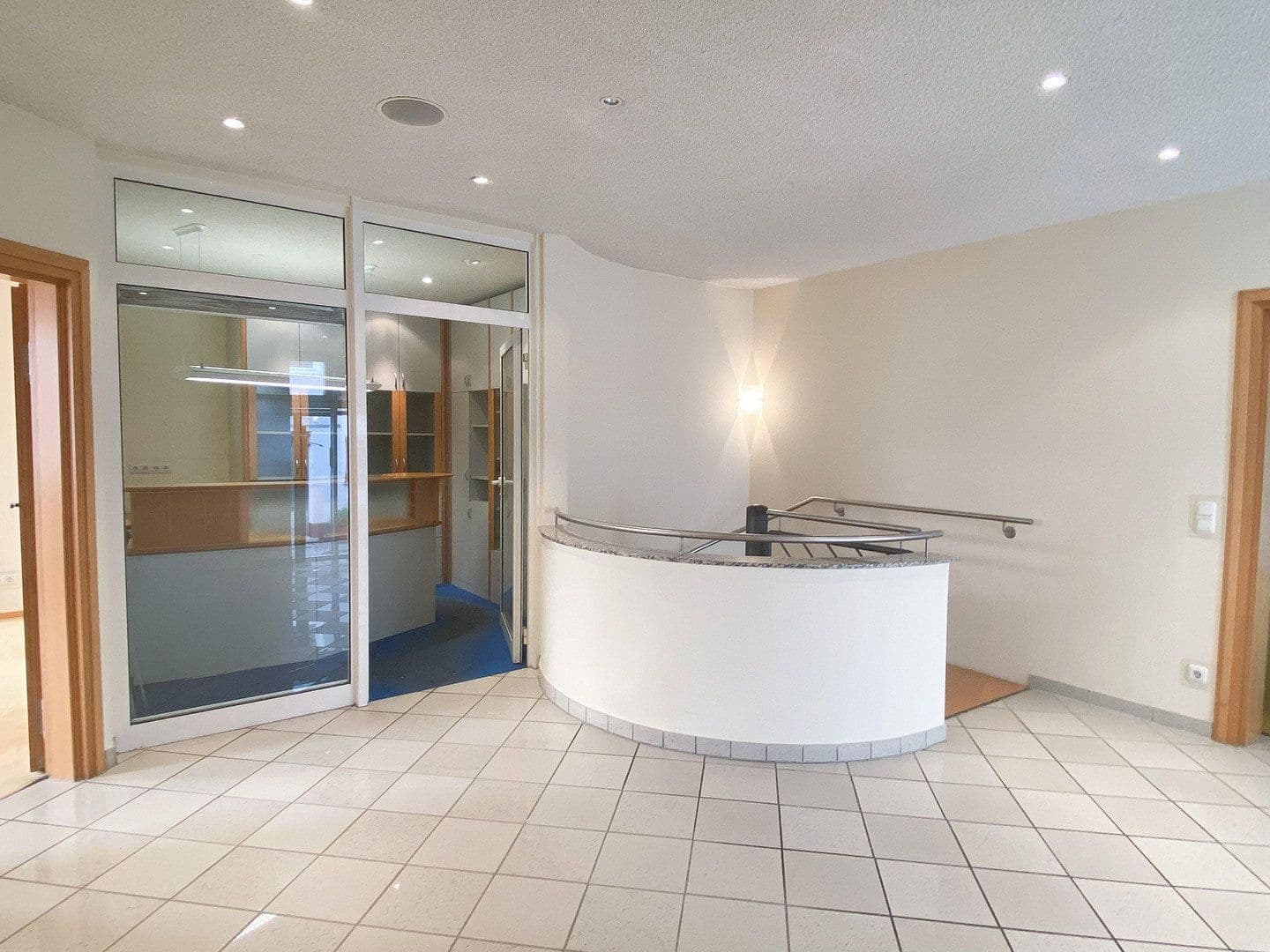 Prodej kanceláře 170 m², Offenbach, Hessen Prodej kanceláře 170 m², Offenbach, Hessen