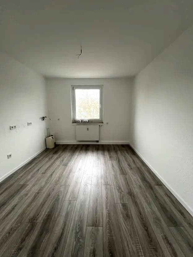 Pronájem bytu 3+1 70 m², Feuerbachstraße 20, Kaiserslautern, Porýní-Falc Pronájem bytu 3+1 70 m², Feuerbachstraße 20, Kaiserslautern, Porýní-Falc