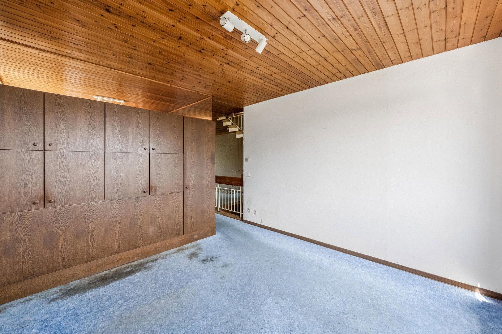 Prodej domu 139 m², pozemek 269 m², Leinfelden-Echterdingen, Bádensko-Württembersko Prodej domu 139 m², pozemek 269 m², Leinfelden-Echterdingen, Bádensko-Württembersko