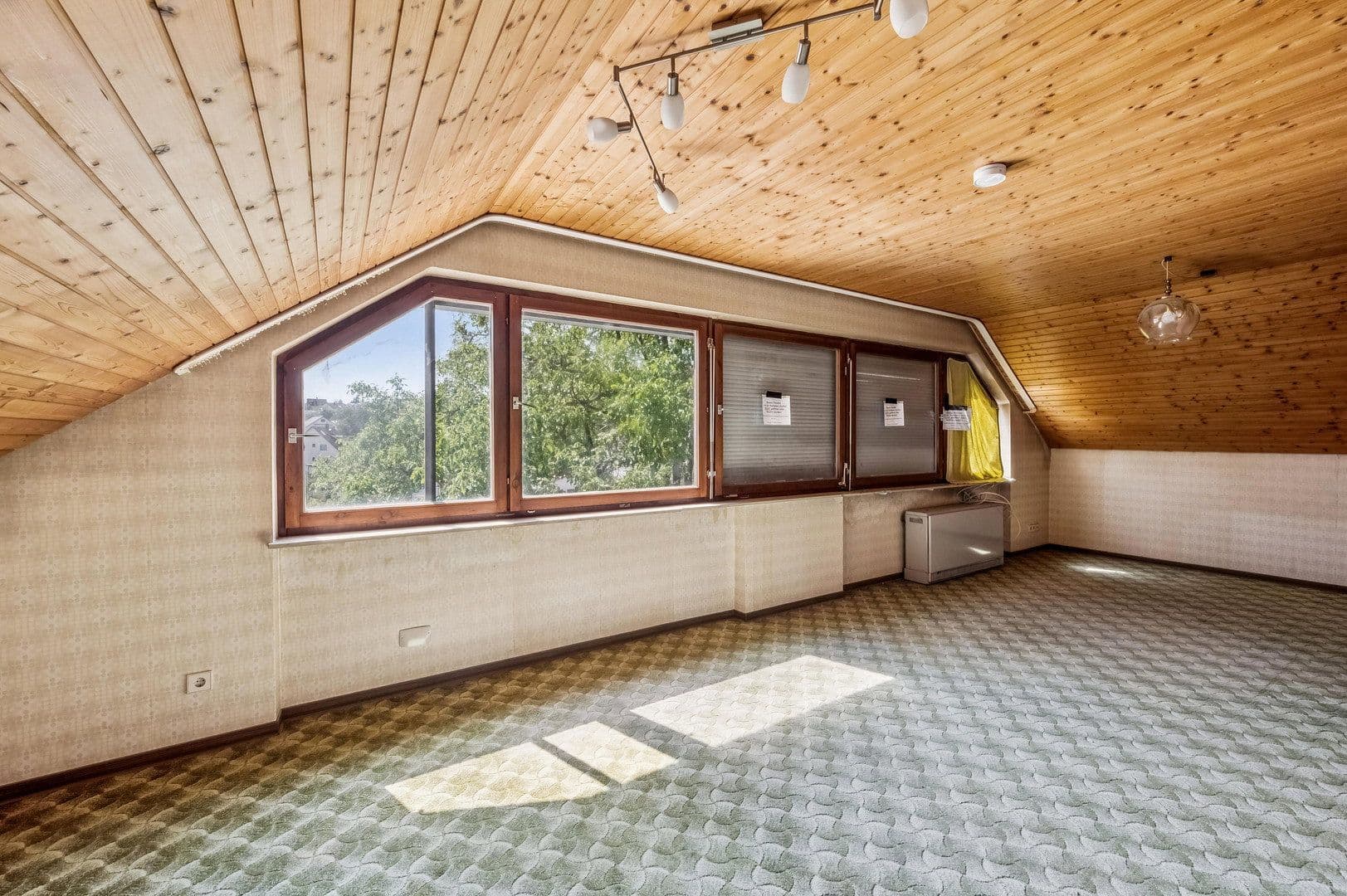 Prodej domu 139 m², pozemek 269 m², Leinfelden-Echterdingen, Bádensko-Württembersko Prodej domu 139 m², pozemek 269 m², Leinfelden-Echterdingen, Bádensko-Württembersko