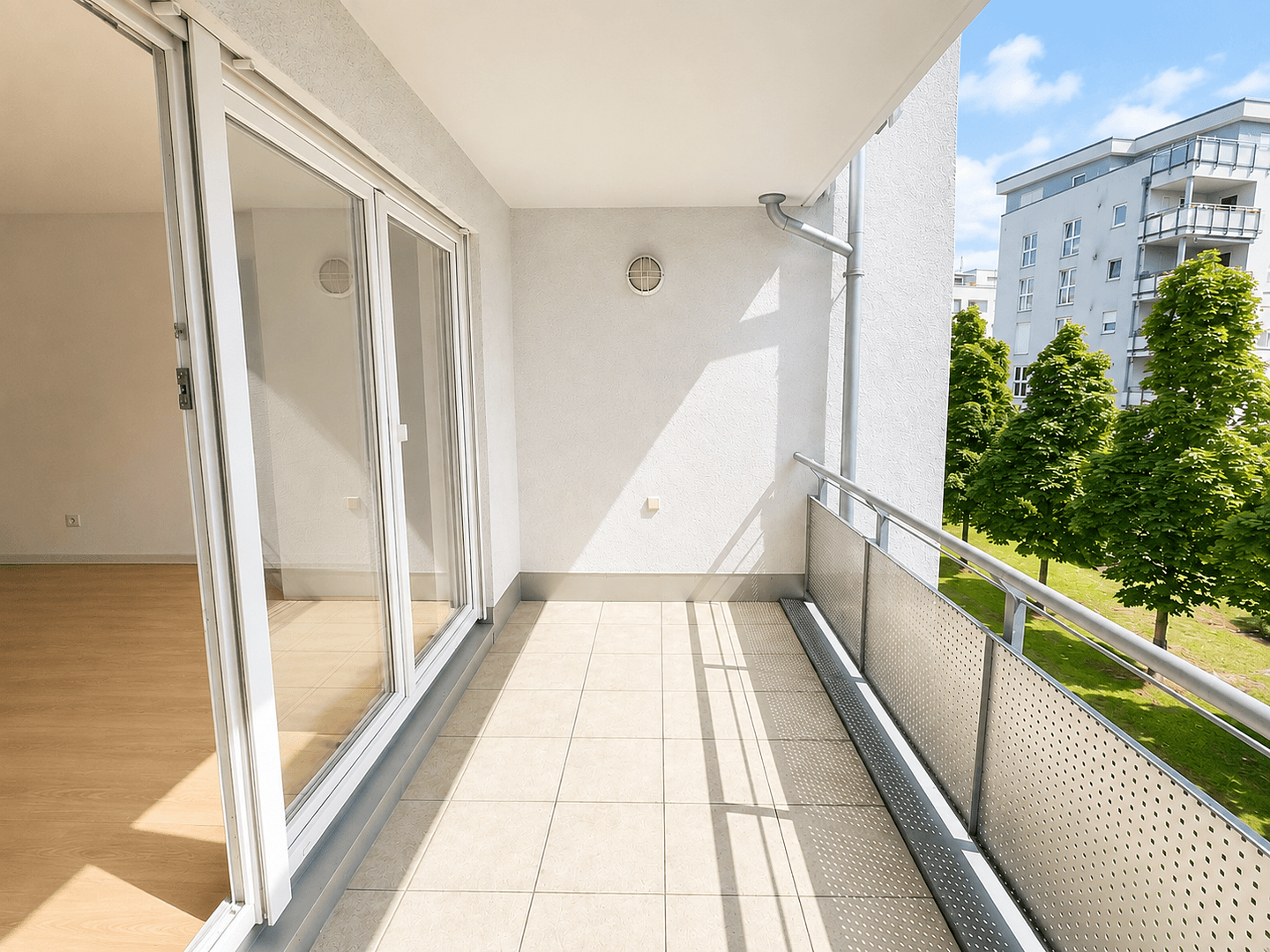 Prodej bytu 3+1 86 m², Frankfurt am Main, Hessen Prodej bytu 3+1 86 m², Frankfurt am Main, Hessen