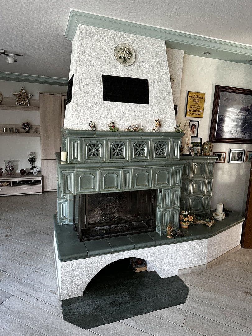Prodej domu 193 m², pozemek 1.307 m², Kollau 18, Thallwitz, Sasko Prodej domu 193 m², pozemek 1.307 m², Kollau 18, Thallwitz, Sasko
