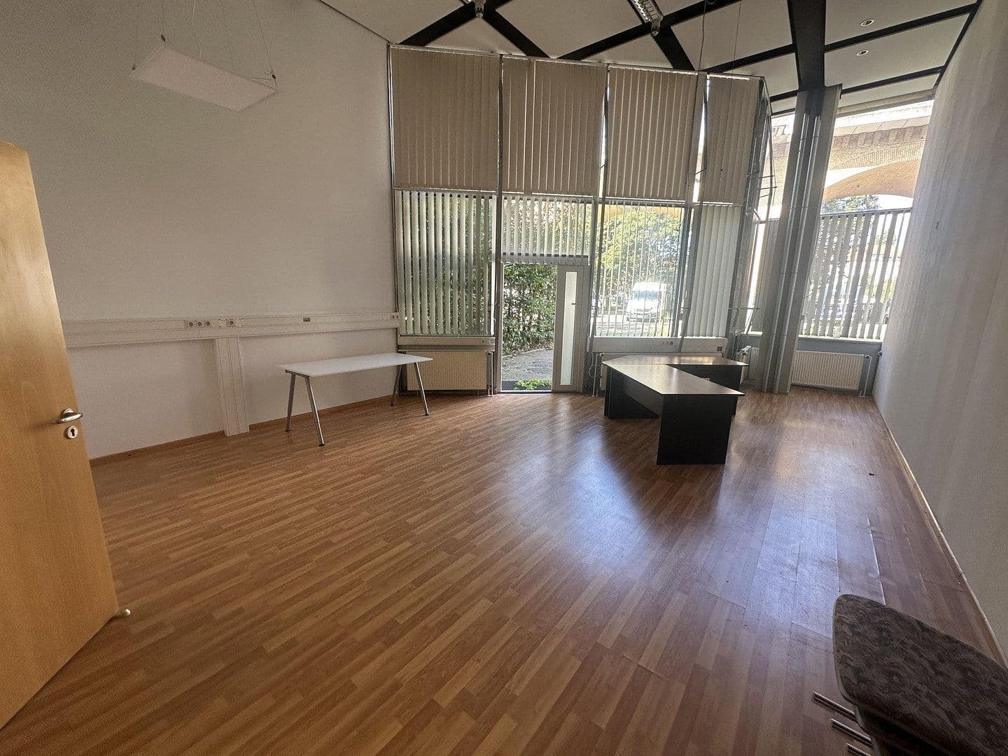 Pronájem nebytového prostoru 86 m², Georg-Schumann-Straße 294, Leipzig, Sasko Pronájem nebytového prostoru 86 m², Georg-Schumann-Straße 294, Leipzig, Sasko