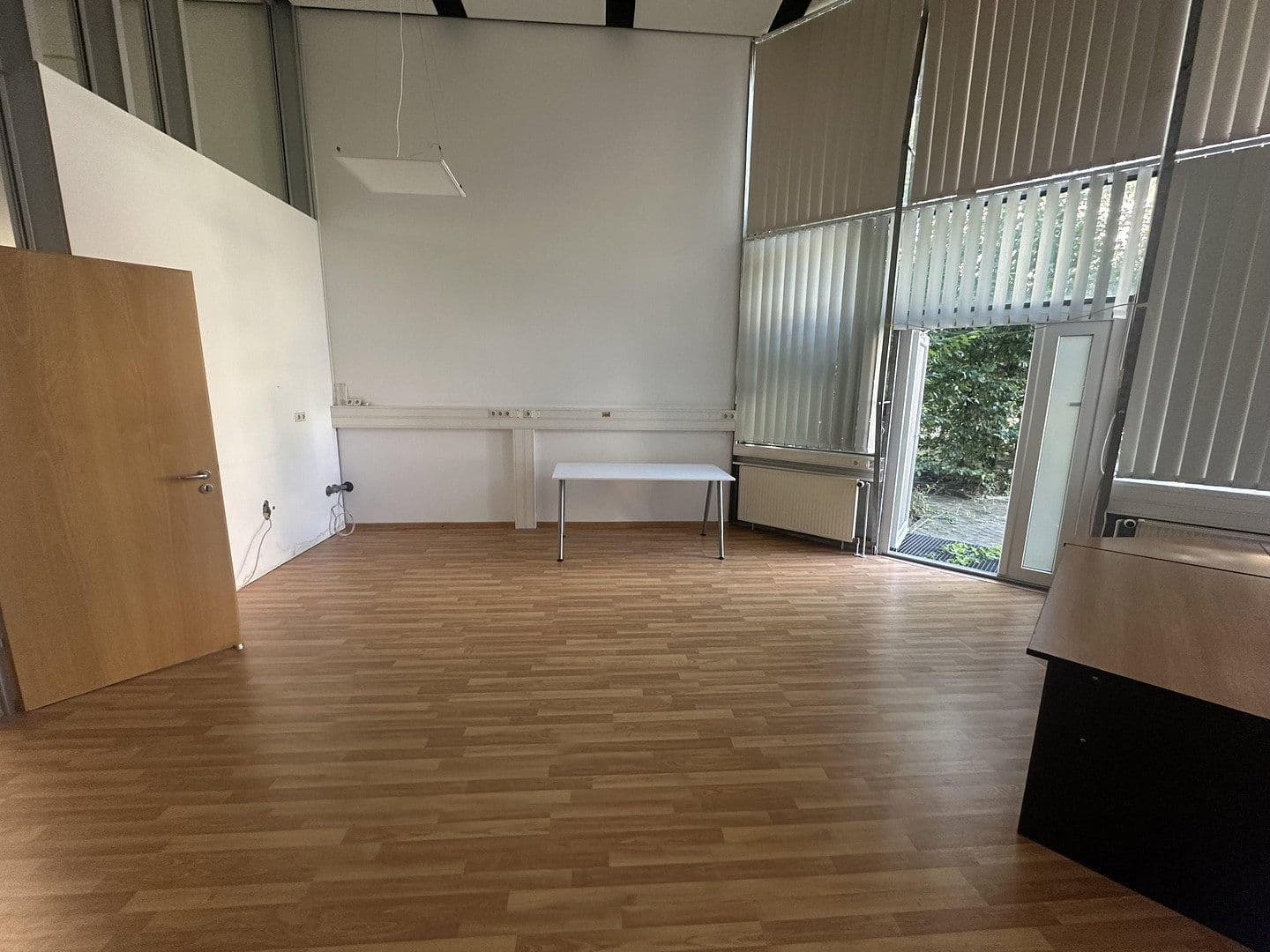 Pronájem nebytového prostoru 86 m², Georg-Schumann-Straße 294, Leipzig, Sasko Pronájem nebytového prostoru 86 m², Georg-Schumann-Straße 294, Leipzig, Sasko