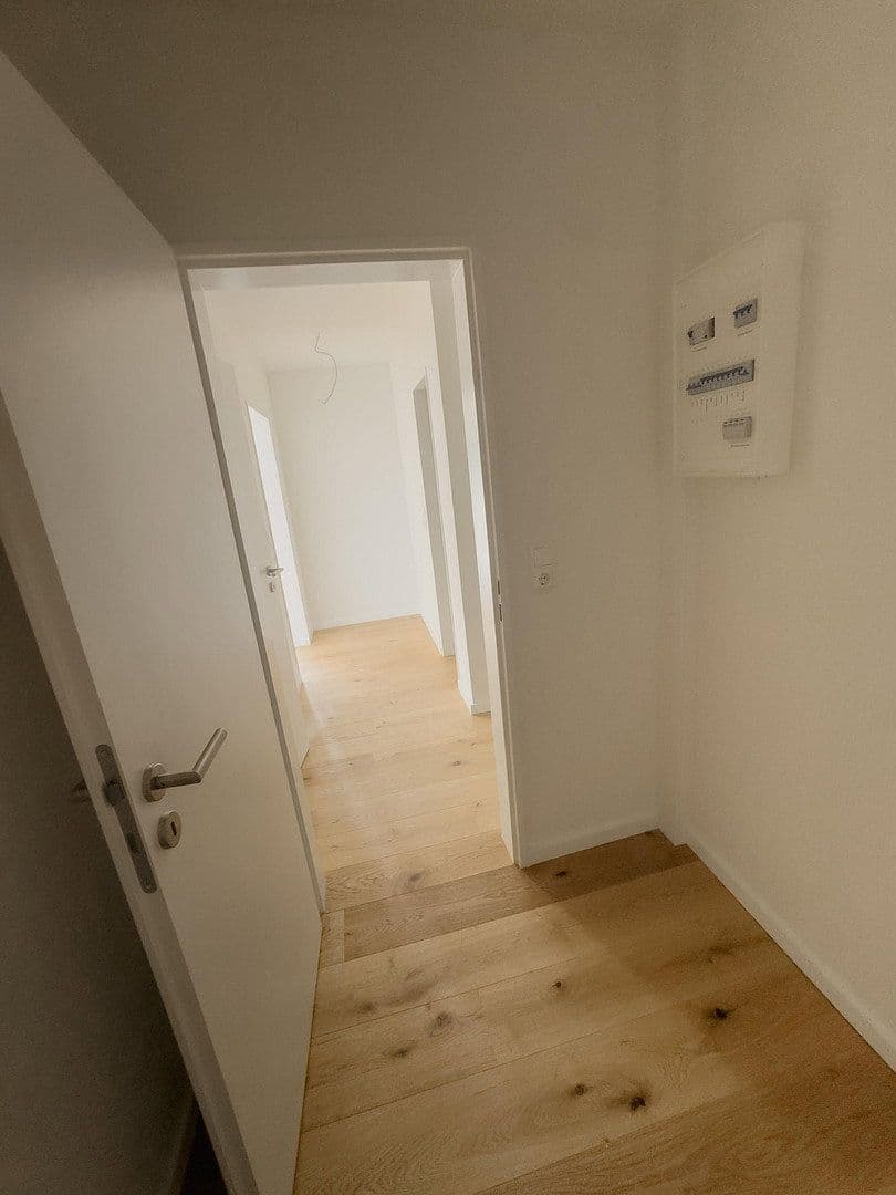 Prodej bytu 2+kk 62 m², Kurfürstenallee 68b, Bremen, Bremen Prodej bytu 2+kk 62 m², Kurfürstenallee 68b, Bremen, Bremen