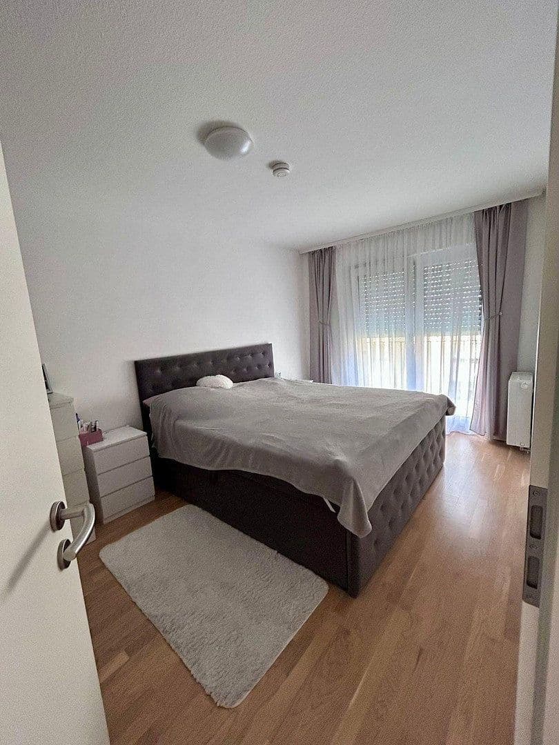 Pronájem bytu 2+1 54 m², Kleinreuther Weg 54, Nürnberg, Bavorsko Pronájem bytu 2+1 54 m², Kleinreuther Weg 54, Nürnberg, Bavorsko
