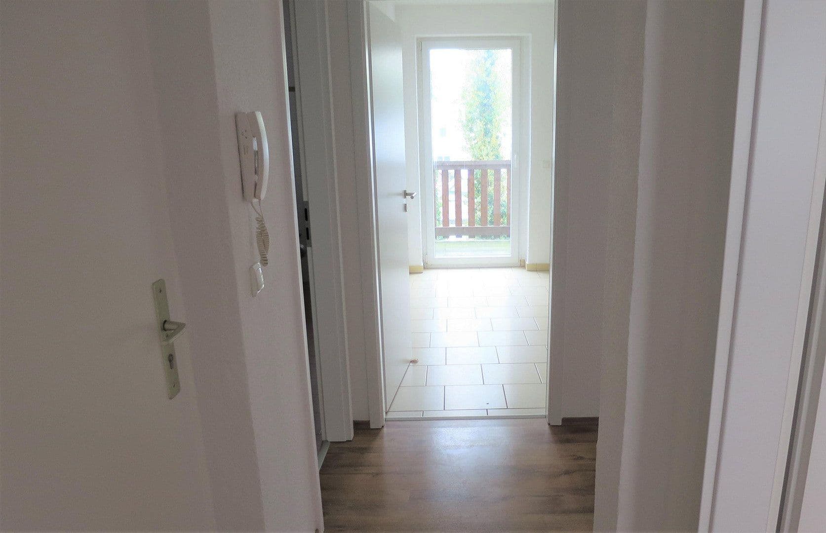 Pronájem bytu 2+1 54 m², Oldenburger Straße 1, Magdeburg, Sasko-Anhaltsko Pronájem bytu 2+1 54 m², Oldenburger Straße 1, Magdeburg, Sasko-Anhaltsko