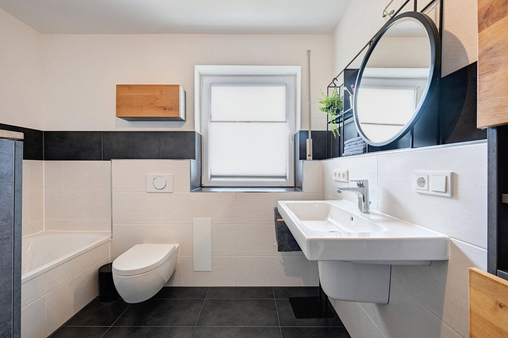 Prodej domu 144 m², pozemek 210 m², Maisach, Bavorsko Prodej domu 144 m², pozemek 210 m², Maisach, Bavorsko