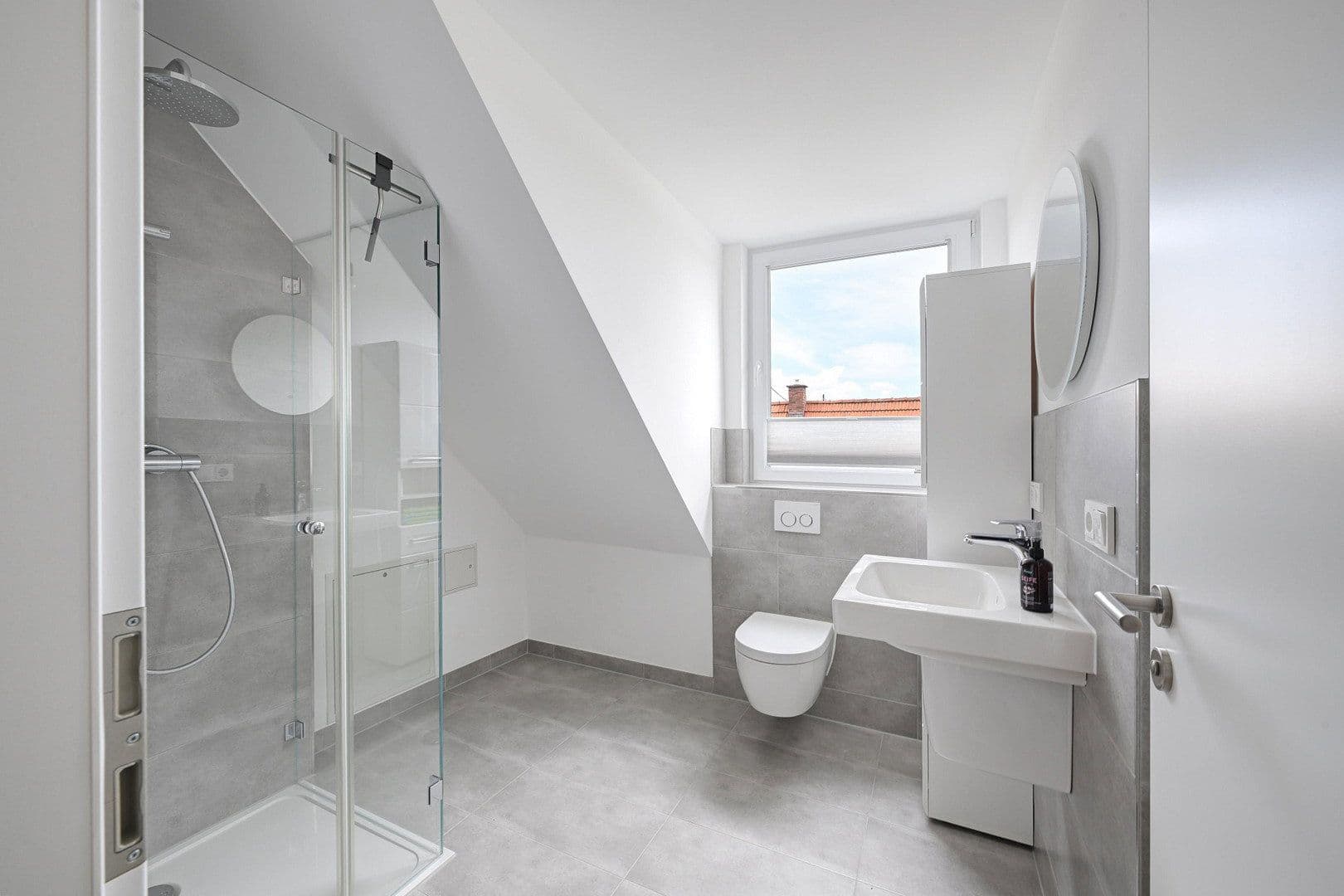 Prodej domu 144 m², pozemek 210 m², Maisach, Bavorsko Prodej domu 144 m², pozemek 210 m², Maisach, Bavorsko