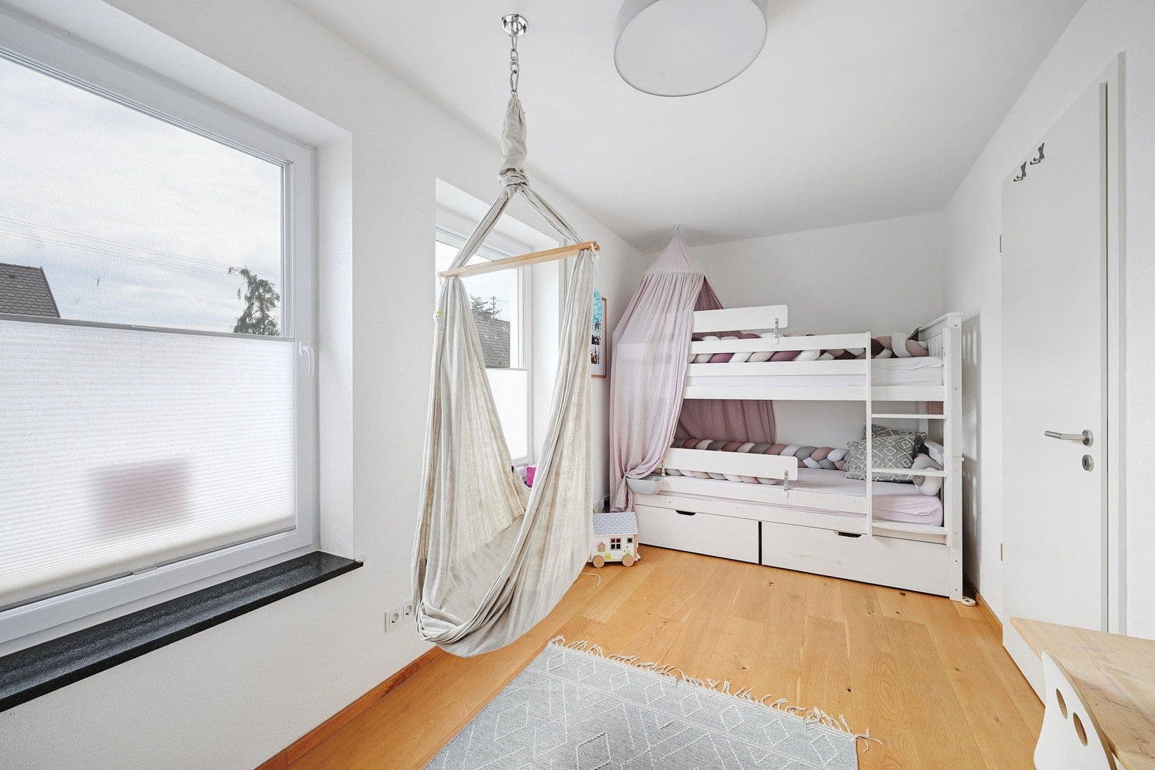 Prodej domu 144 m², pozemek 210 m², Maisach, Bavorsko Prodej domu 144 m², pozemek 210 m², Maisach, Bavorsko