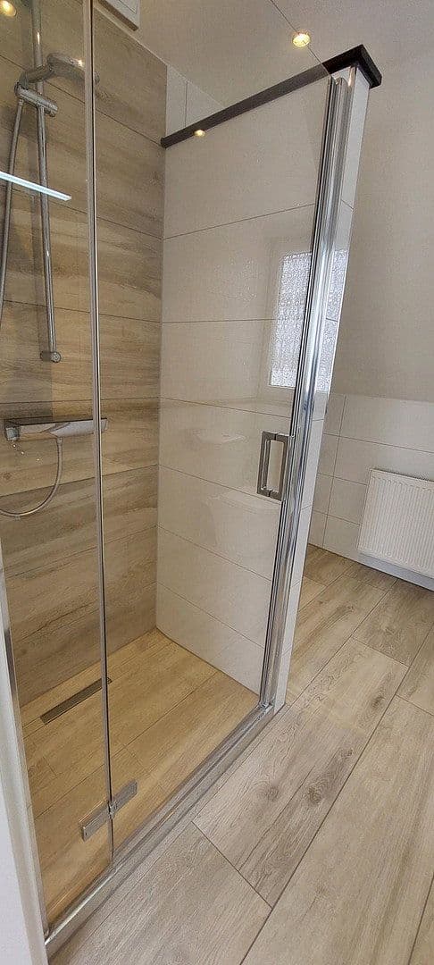 Pronájem bytu 1+1 36 m², Ratingen, Severní Porýní-Vestfálsko Pronájem bytu 1+1 36 m², Ratingen, Severní Porýní-Vestfálsko