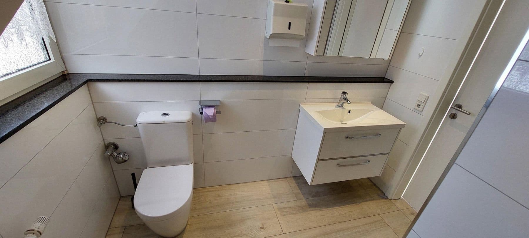 Pronájem bytu 1+1 36 m², Ratingen, Severní Porýní-Vestfálsko Pronájem bytu 1+1 36 m², Ratingen, Severní Porýní-Vestfálsko