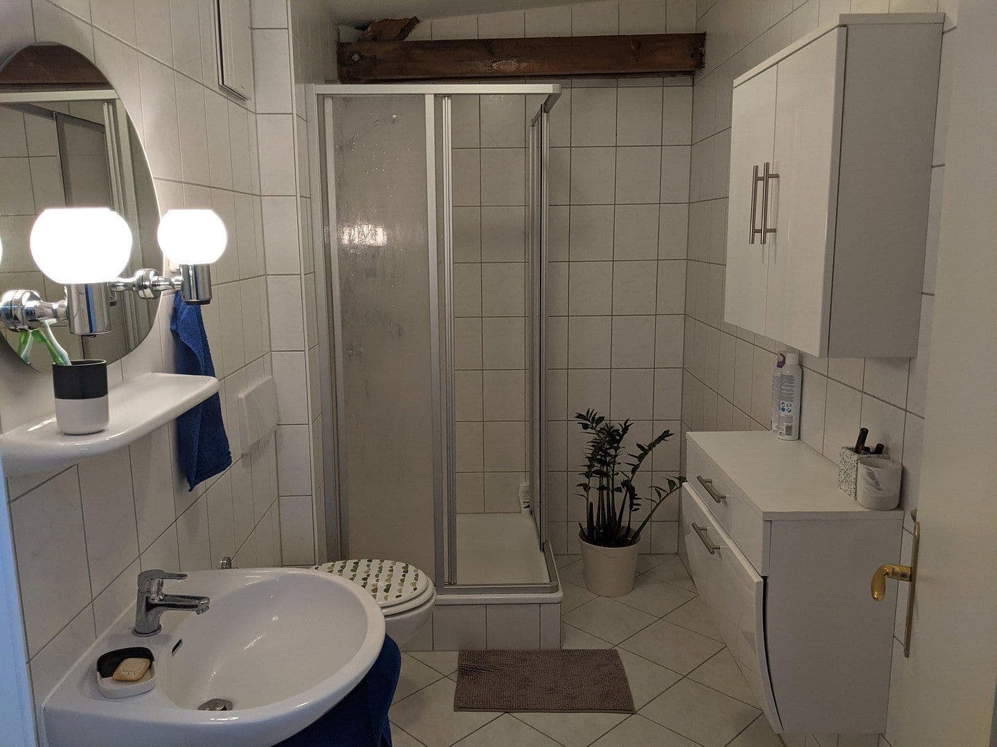 Pronájem bytu 2+1 49 m², Thomasiusstr. 35, Halle (Saale), Sasko-Anhaltsko Pronájem bytu 2+1 49 m², Thomasiusstr. 35, Halle (Saale), Sasko-Anhaltsko