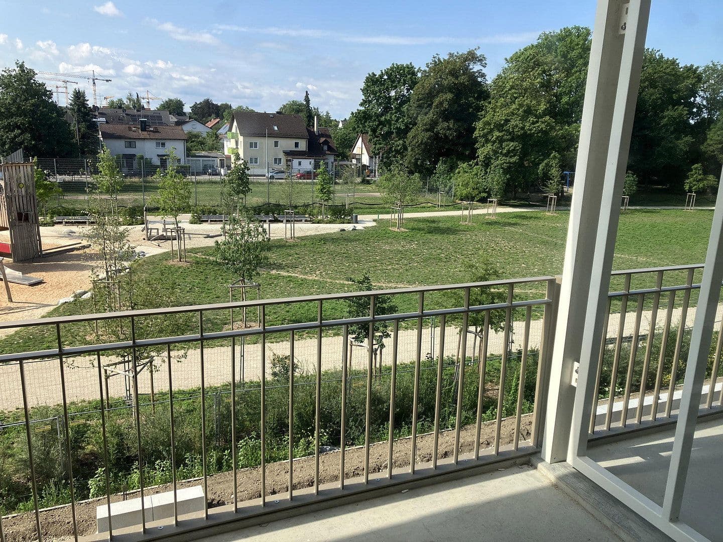 Pronájem bytu 2+1 48 m², Lilli-Kurowski-Straße 7, München, Bavorsko Pronájem bytu 2+1 48 m², Lilli-Kurowski-Straße 7, München, Bavorsko