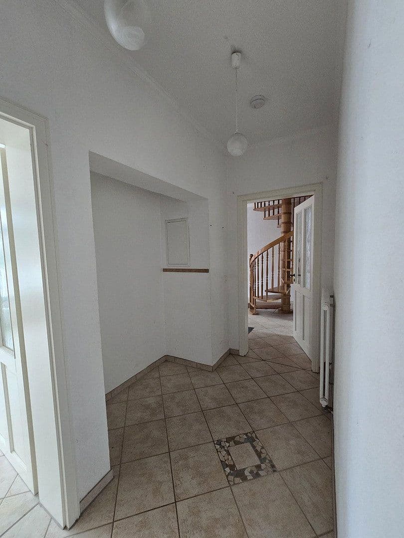 Prodej domu 343 m², pozemek 485 m², Wasserstraße 20, Radeberg, Sasko Prodej domu 343 m², pozemek 485 m², Wasserstraße 20, Radeberg, Sasko