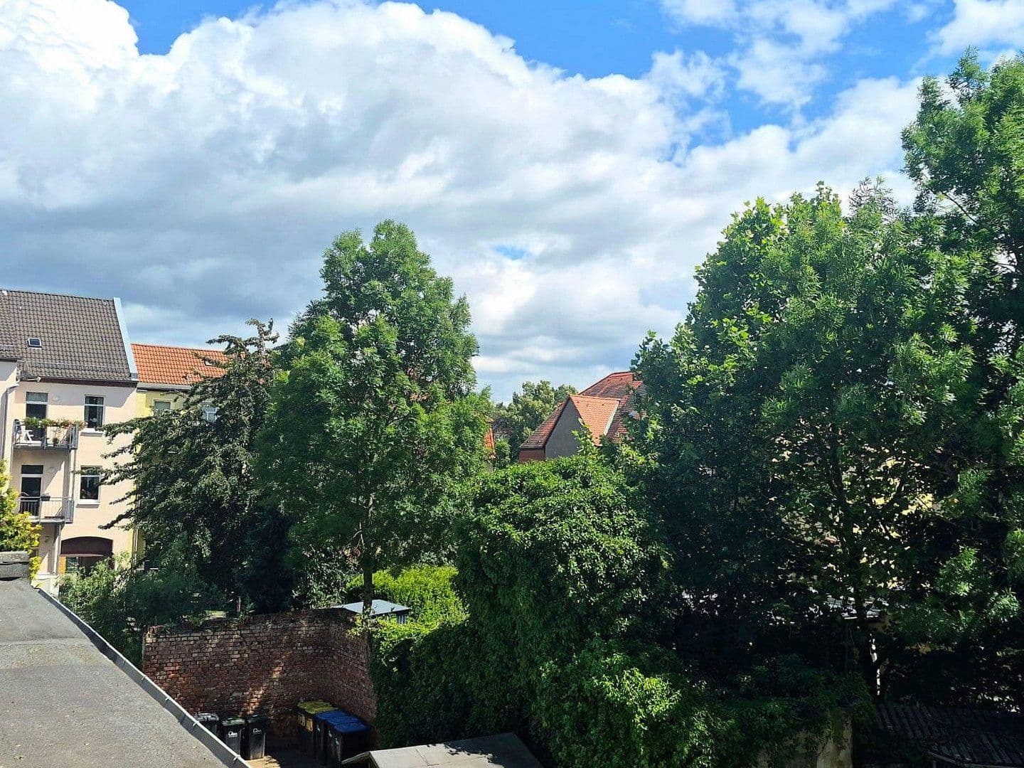 Pronájem bytu 3+1 75 m², Lomlerstraße 14, Zwenkau, Sasko Pronájem bytu 3+1 75 m², Lomlerstraße 14, Zwenkau, Sasko