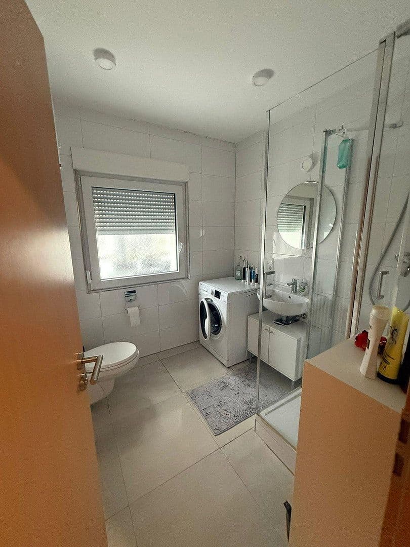 Pronájem bytu 3+1 77 m², Elisabethenstr. 4, Ulm, Bádensko-Württembersko Pronájem bytu 3+1 77 m², Elisabethenstr. 4, Ulm, Bádensko-Württembersko