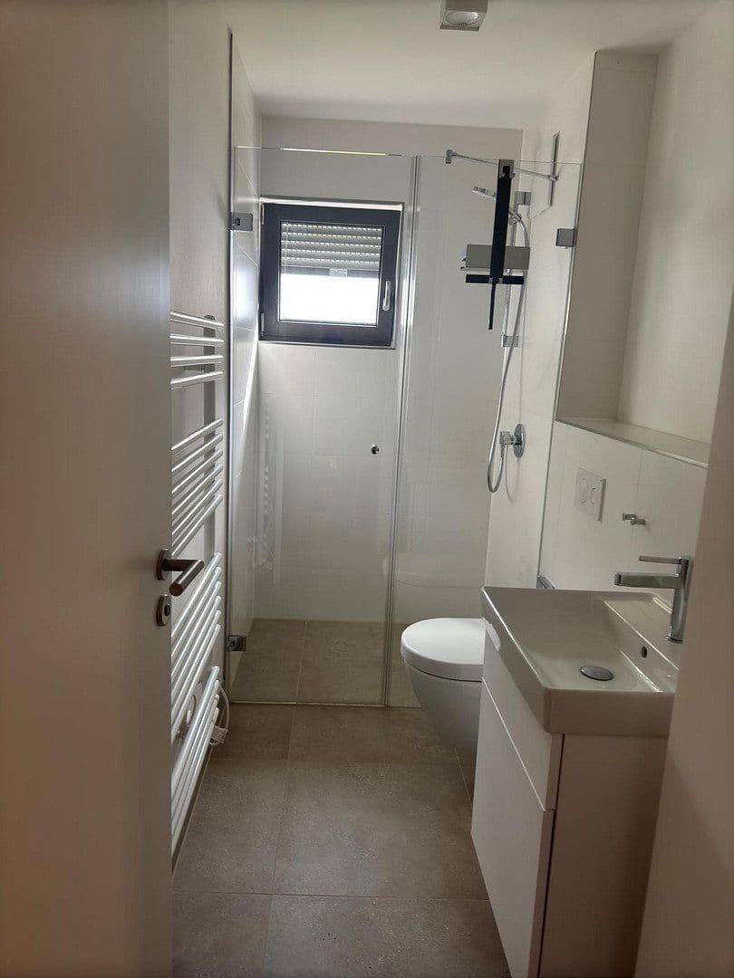 Pronájem bytu 2+1 34 m², Kiefernstrasse 25, München, Bavorsko Pronájem bytu 2+1 34 m², Kiefernstrasse 25, München, Bavorsko
