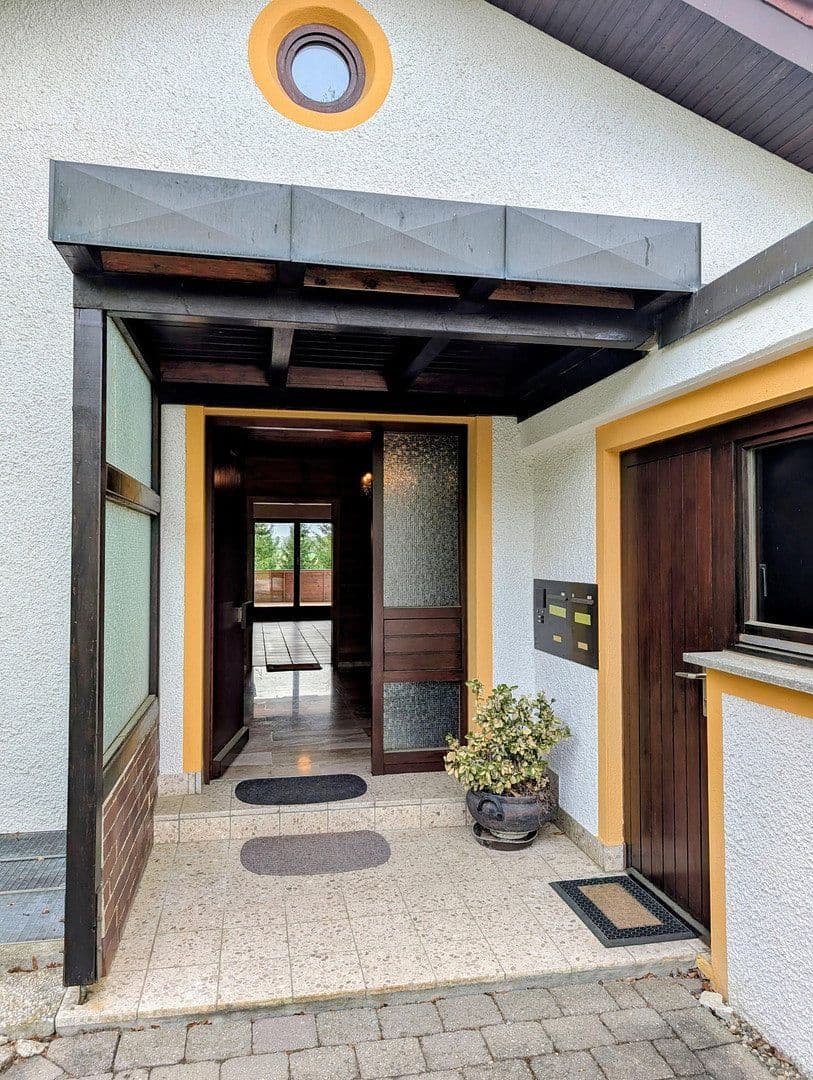 Pronájem domu 250 m², pozemek 1.275 m², Geißbühl 8, Bad Überkingen, Bádensko-Württembersko Pronájem domu 250 m², pozemek 1.275 m², Geißbühl 8, Bad Überkingen, Bádensko-Württembersko