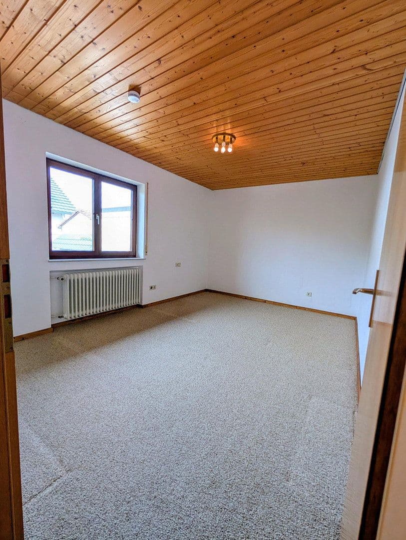 Pronájem domu 250 m², pozemek 1.275 m², Geißbühl 8, Bad Überkingen, Bádensko-Württembersko Pronájem domu 250 m², pozemek 1.275 m², Geißbühl 8, Bad Überkingen, Bádensko-Württembersko
