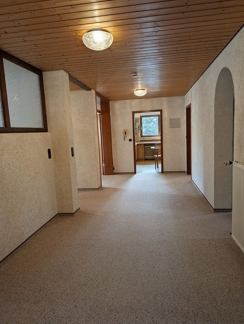 Pronájem domu 250 m², pozemek 1.275 m², Geißbühl 8, Bad Überkingen, Bádensko-Württembersko Pronájem domu 250 m², pozemek 1.275 m², Geißbühl 8, Bad Überkingen, Bádensko-Württembersko