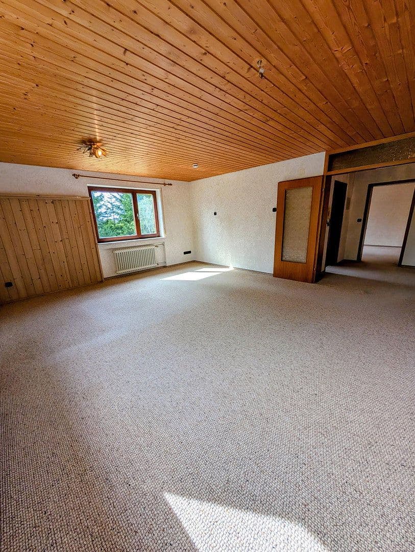 Pronájem domu 250 m², pozemek 1.275 m², Geißbühl 8, Bad Überkingen, Bádensko-Württembersko Pronájem domu 250 m², pozemek 1.275 m², Geißbühl 8, Bad Überkingen, Bádensko-Württembersko