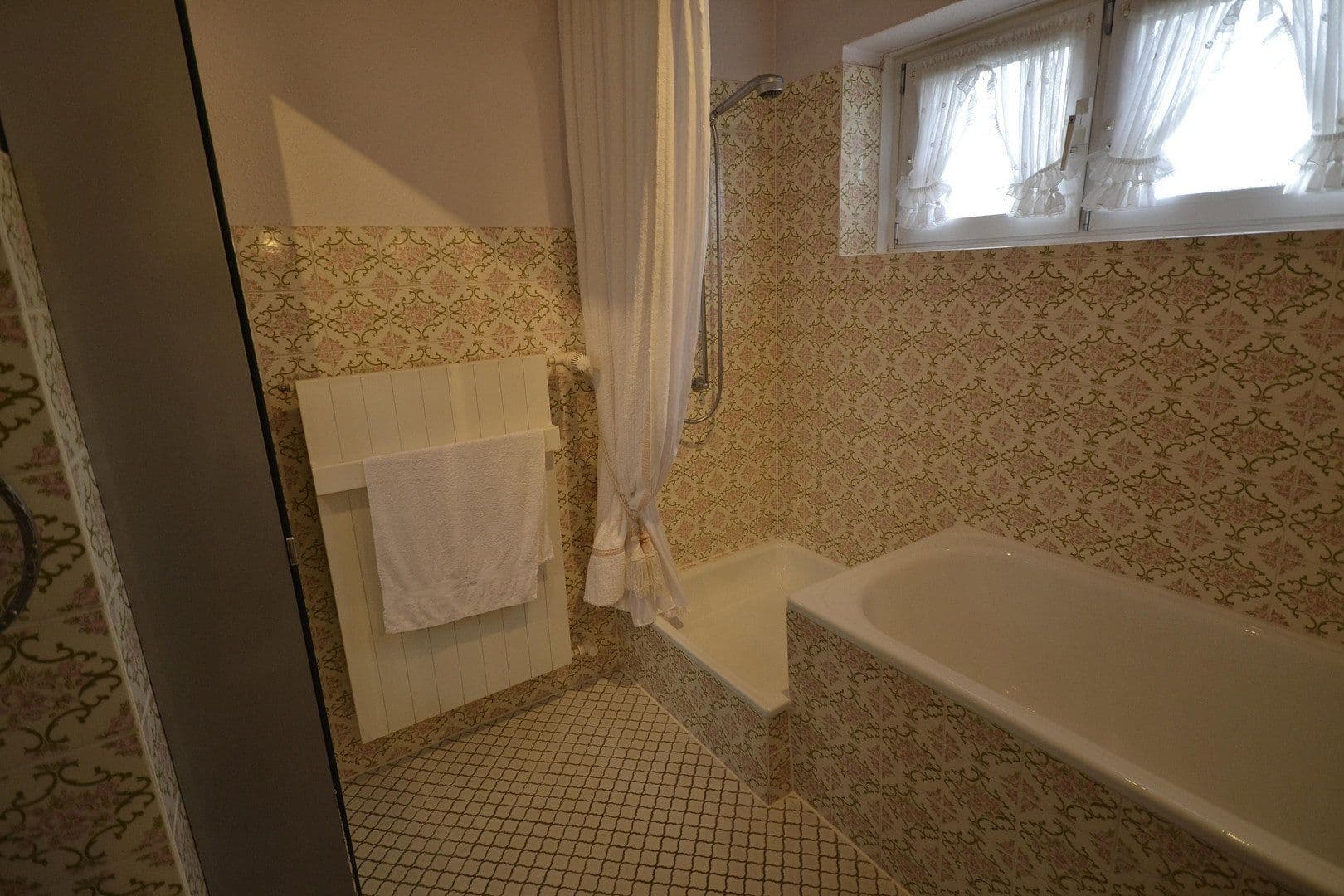 Prodej domu 110 m², pozemek 254 m², Leverkusen, Severní Porýní-Vestfálsko Prodej domu 110 m², pozemek 254 m², Leverkusen, Severní Porýní-Vestfálsko