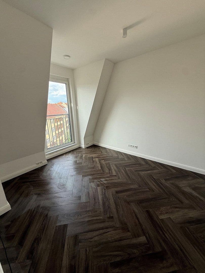 Pronájem bytu 3+1 108 m², Külzer Straße 2, Berlin, Berlín Pronájem bytu 3+1 108 m², Külzer Straße 2, Berlin, Berlín