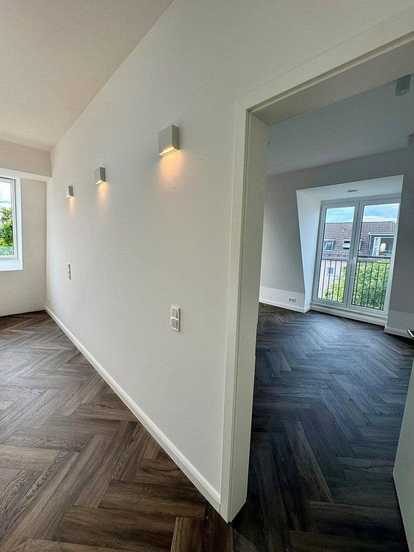 Pronájem bytu 3+1 108 m², Külzer Straße 2, Berlin, Berlín Pronájem bytu 3+1 108 m², Külzer Straße 2, Berlin, Berlín