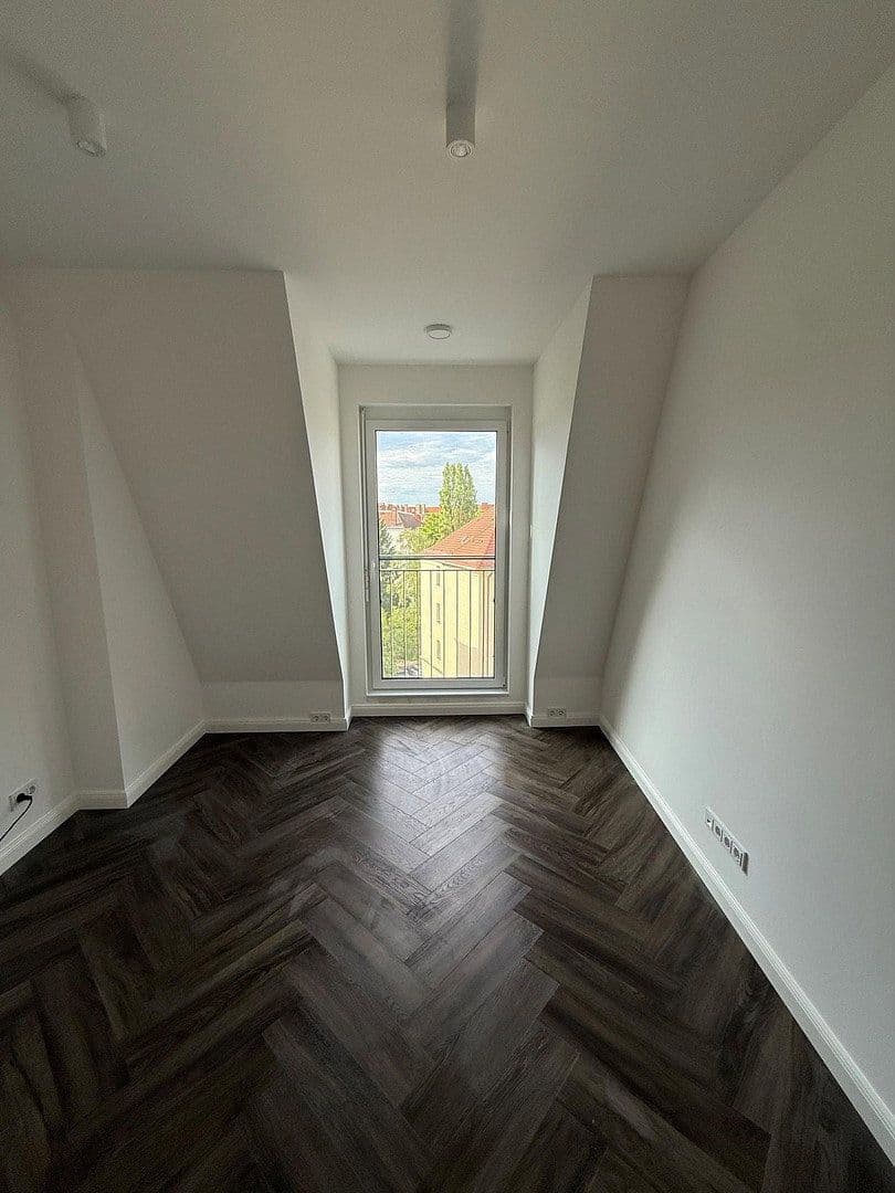 Pronájem bytu 3+1 108 m², Külzer Straße 2, Berlin, Berlín Pronájem bytu 3+1 108 m², Külzer Straße 2, Berlin, Berlín