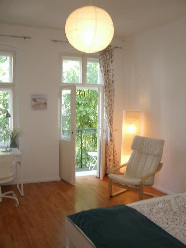 Prodej bytu 2+1 72 m², Altheider Straße 32, Berlin, Berlín Prodej bytu 2+1 72 m², Altheider Straße 32, Berlin, Berlín