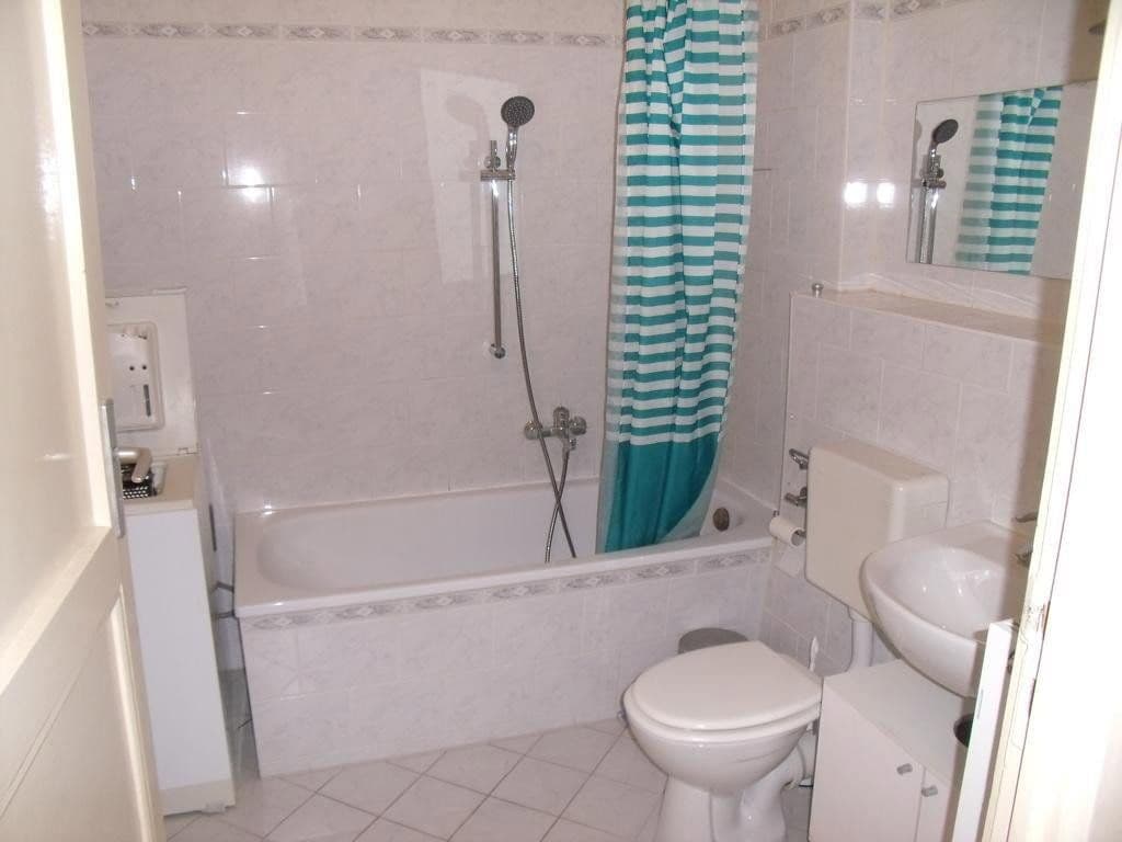 Prodej bytu 2+1 72 m², Altheider Straße 32, Berlin, Berlín Prodej bytu 2+1 72 m², Altheider Straße 32, Berlin, Berlín