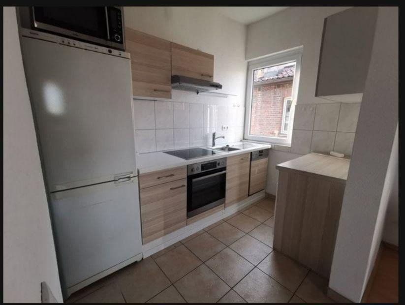 Pronájem bytu 2+1 61 m², Stuttgart, Bádensko-Württembersko Pronájem bytu 2+1 61 m², Stuttgart, Bádensko-Württembersko