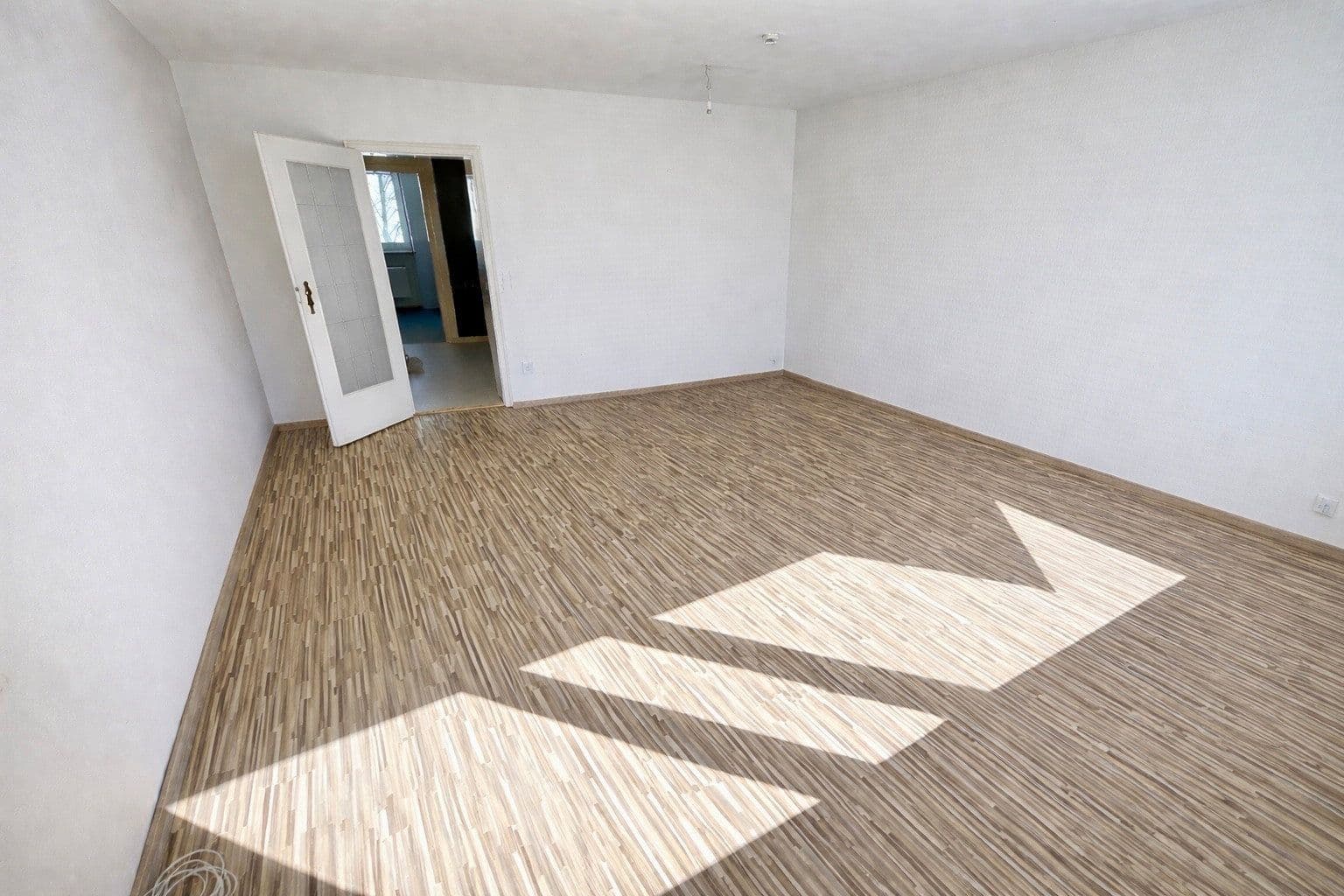 Prodej bytu 3+1 85 m², Wettersteinstraße, Nürnberg, Bavorsko Prodej bytu 3+1 85 m², Wettersteinstraße, Nürnberg, Bavorsko