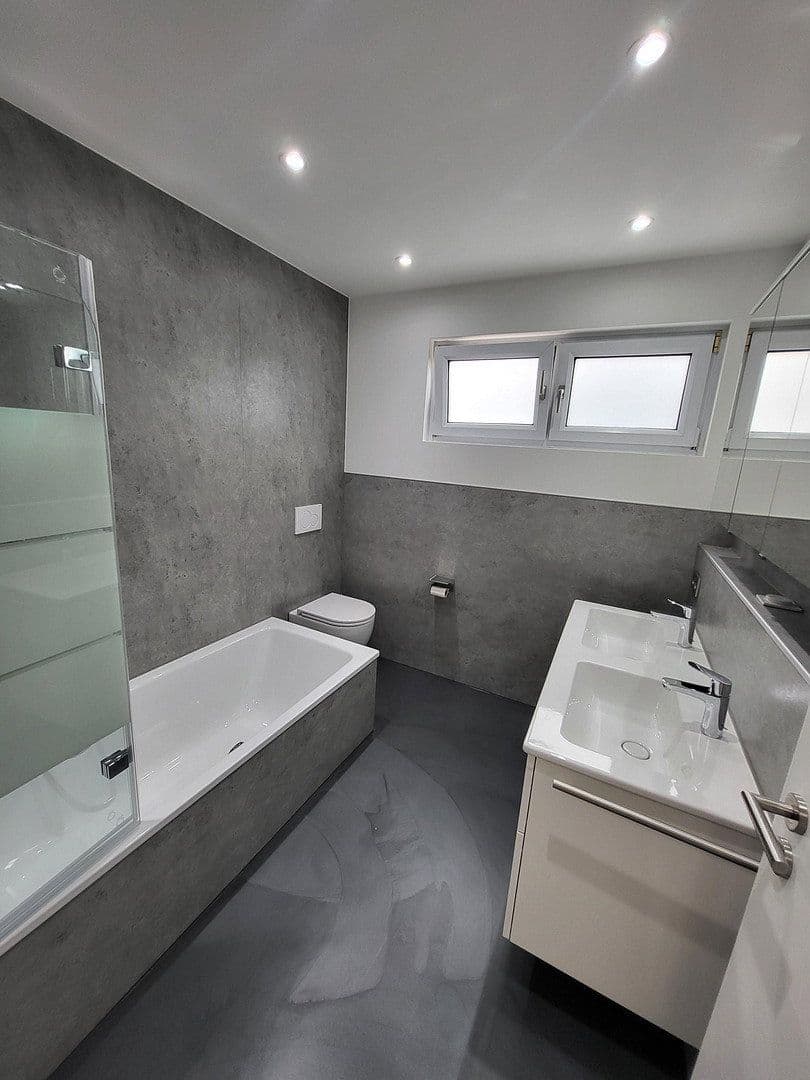 Prodej domu 170 m², pozemek 240 m², Schwalbach am Taunus, Hessen Prodej domu 170 m², pozemek 240 m², Schwalbach am Taunus, Hessen
