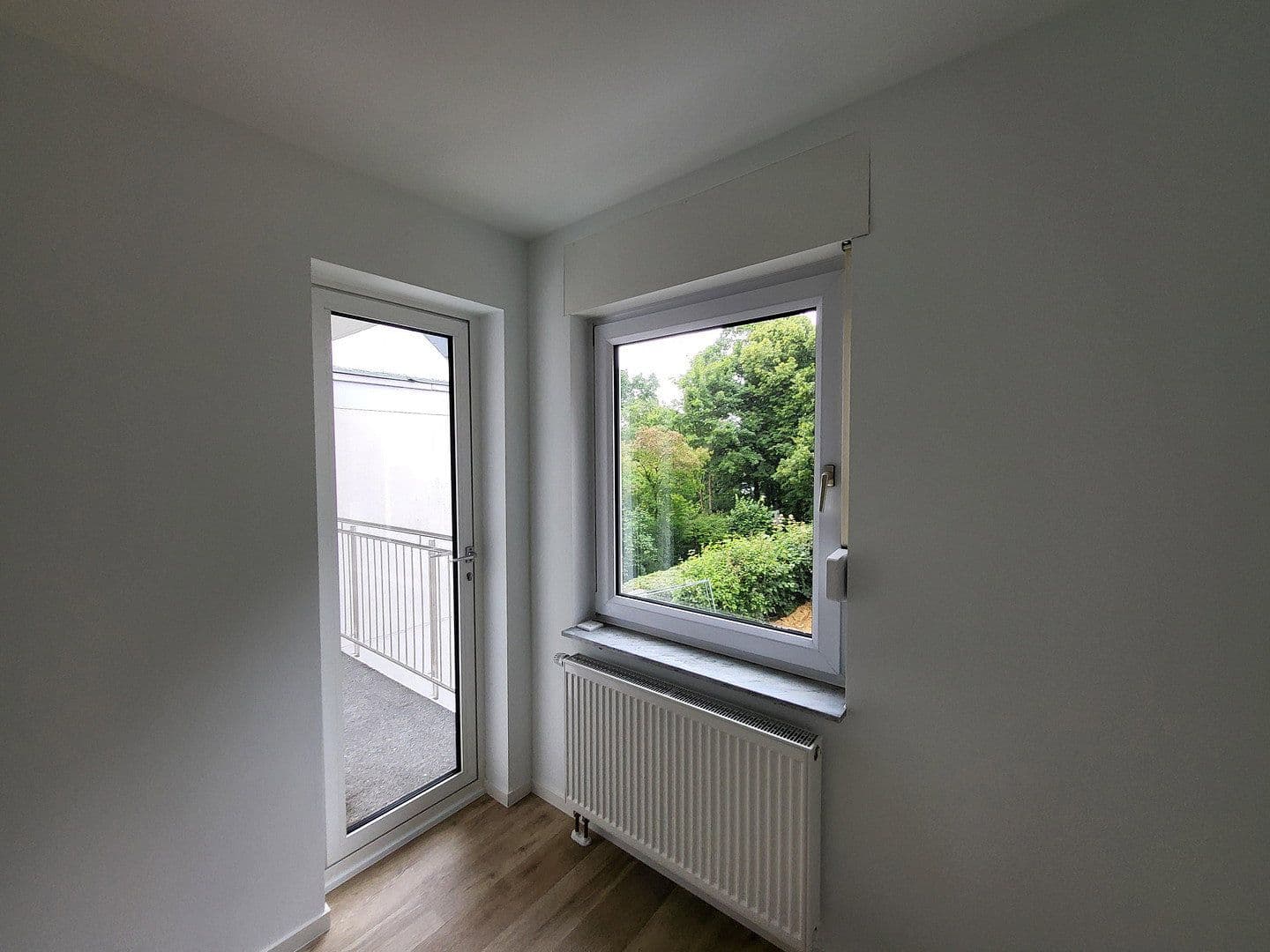 Prodej domu 170 m², pozemek 240 m², Schwalbach am Taunus, Hessen Prodej domu 170 m², pozemek 240 m², Schwalbach am Taunus, Hessen