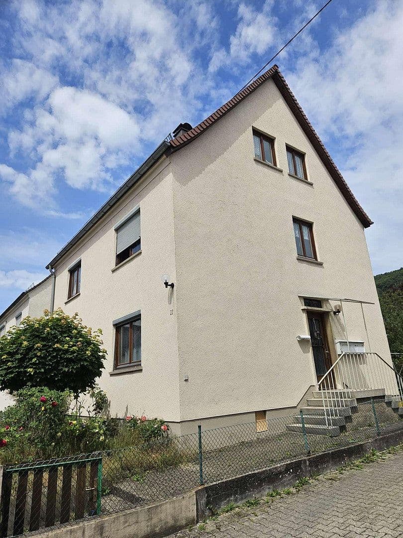 Prodej domu 135 m², pozemek 378 m², Talgraben 22, Geislingen an der Steige, Bádensko-Württembersko Prodej domu 135 m², pozemek 378 m², Talgraben 22, Geislingen an der Steige, Bádensko-Württembersko