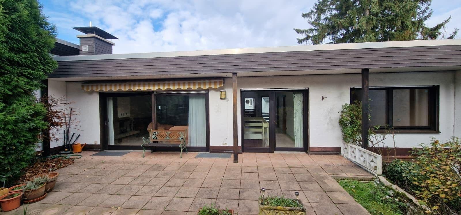 Prodej domu 222 m², pozemek 463 m², Im Apfelgarten 17, Bonn, Severní Porýní-Vestfálsko Prodej domu 222 m², pozemek 463 m², Im Apfelgarten 17, Bonn, Severní Porýní-Vestfálsko